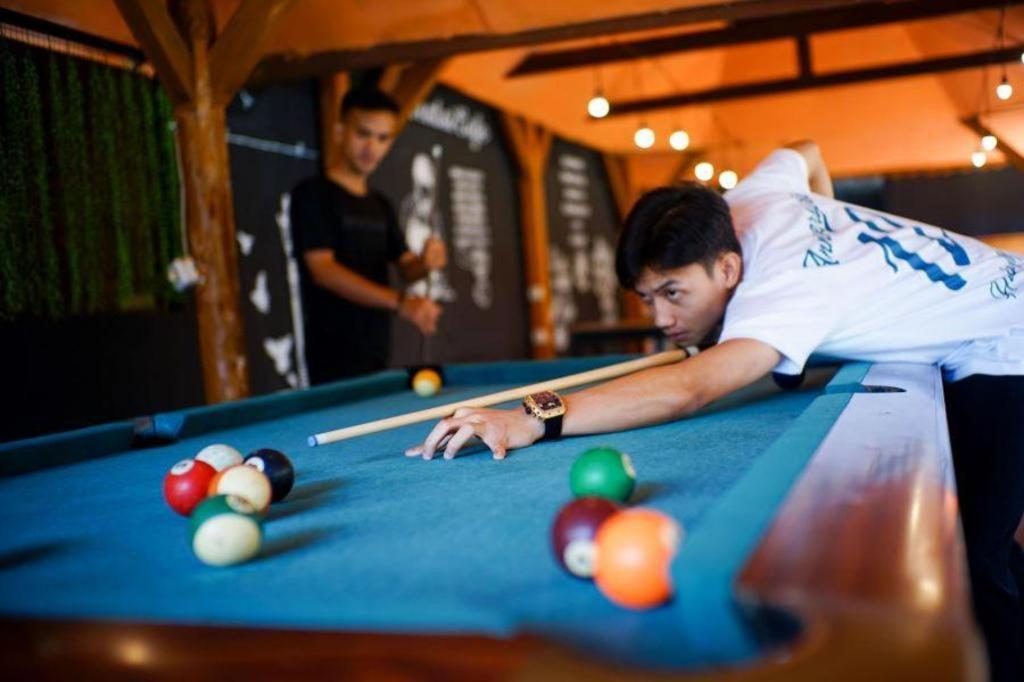Taman Sari Hotel Dan Resort Sukabumi Luaran gambar