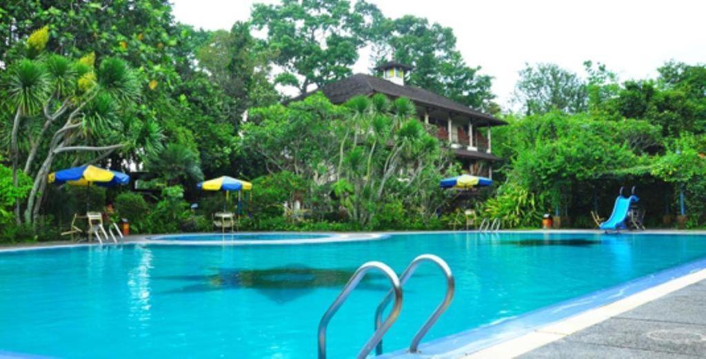 Taman Sari Hotel Dan Resort Sukabumi Luaran gambar